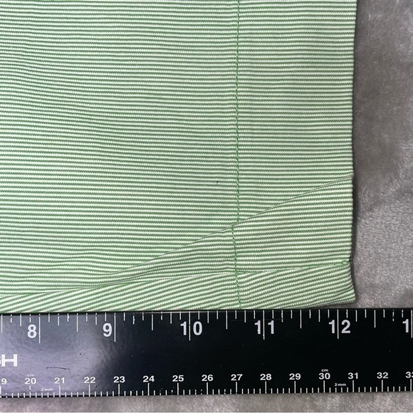 Manhattan Chino New York & Company Green & White Pin Striped Bermuda Shorts 12 - Picture 5 of 6